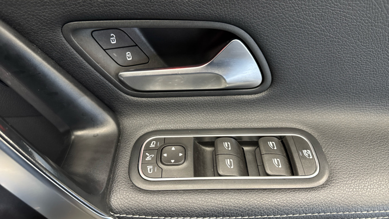 Mercedes-Benz CLA 250e AMG Line Premium Plus 4dr Tip Auto Saloon